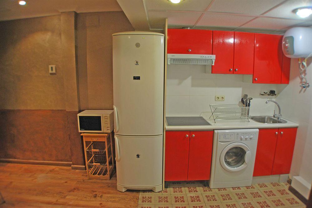 Apartamentos Aqui Me Quedo Madrid Buitenkant foto