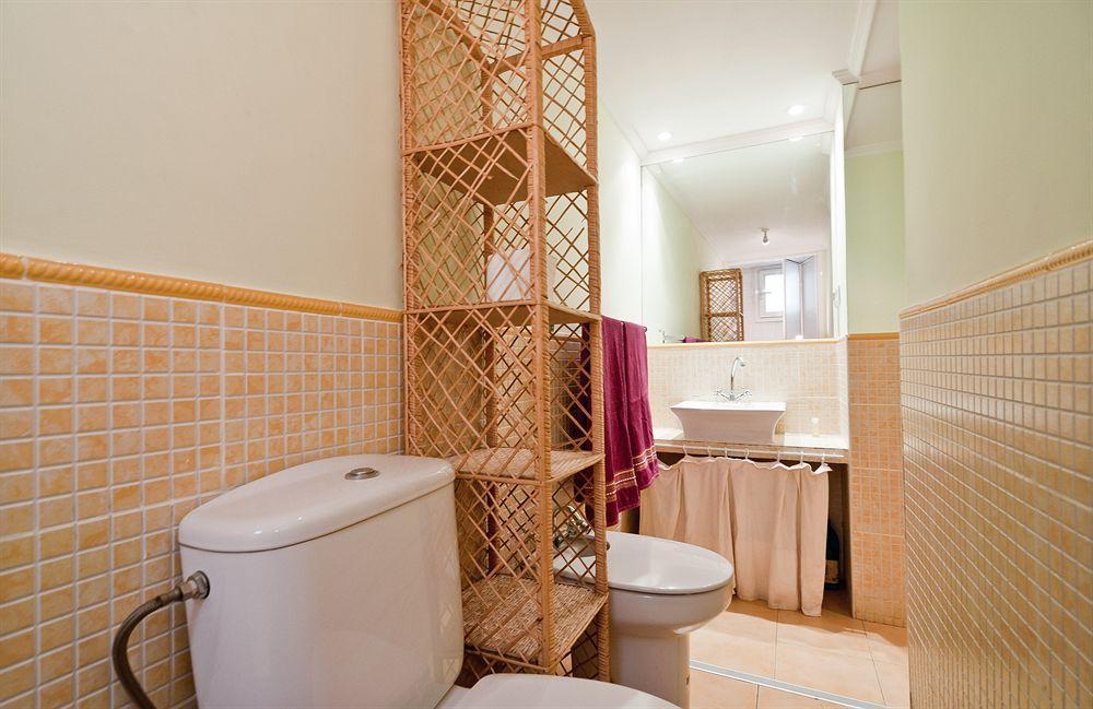 Apartamentos Aqui Me Quedo Madrid Buitenkant foto