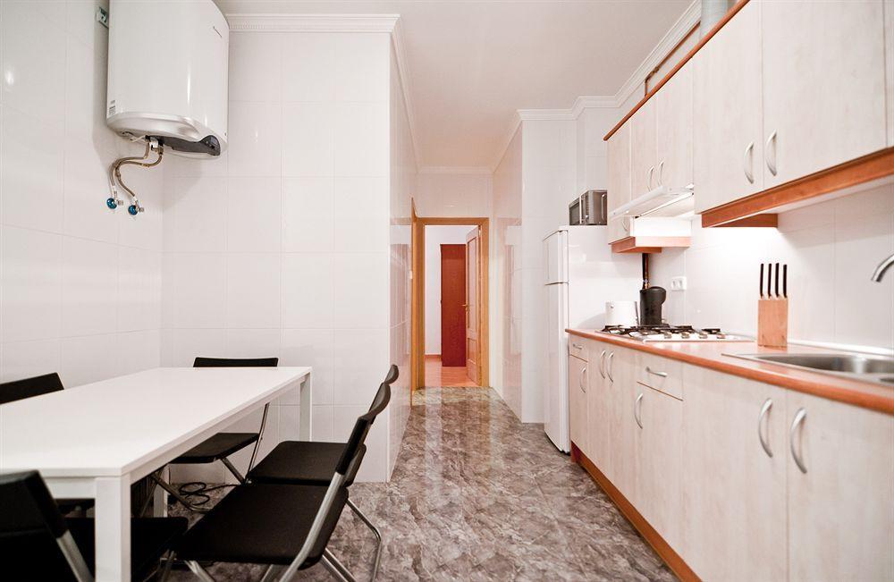 Apartamentos Aqui Me Quedo Madrid Buitenkant foto