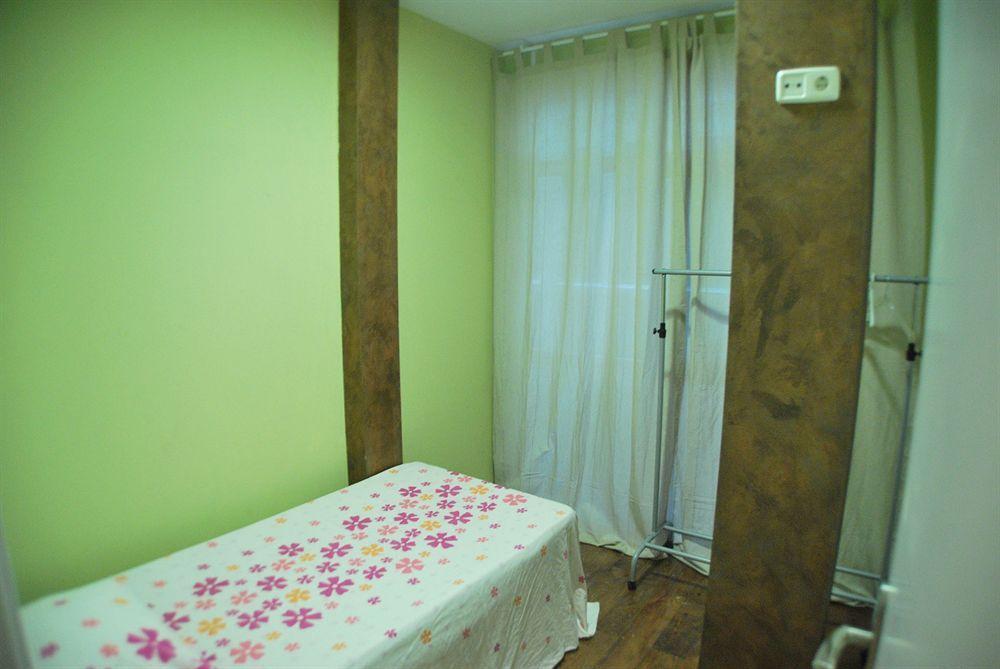 Apartamentos Aqui Me Quedo Madrid Buitenkant foto