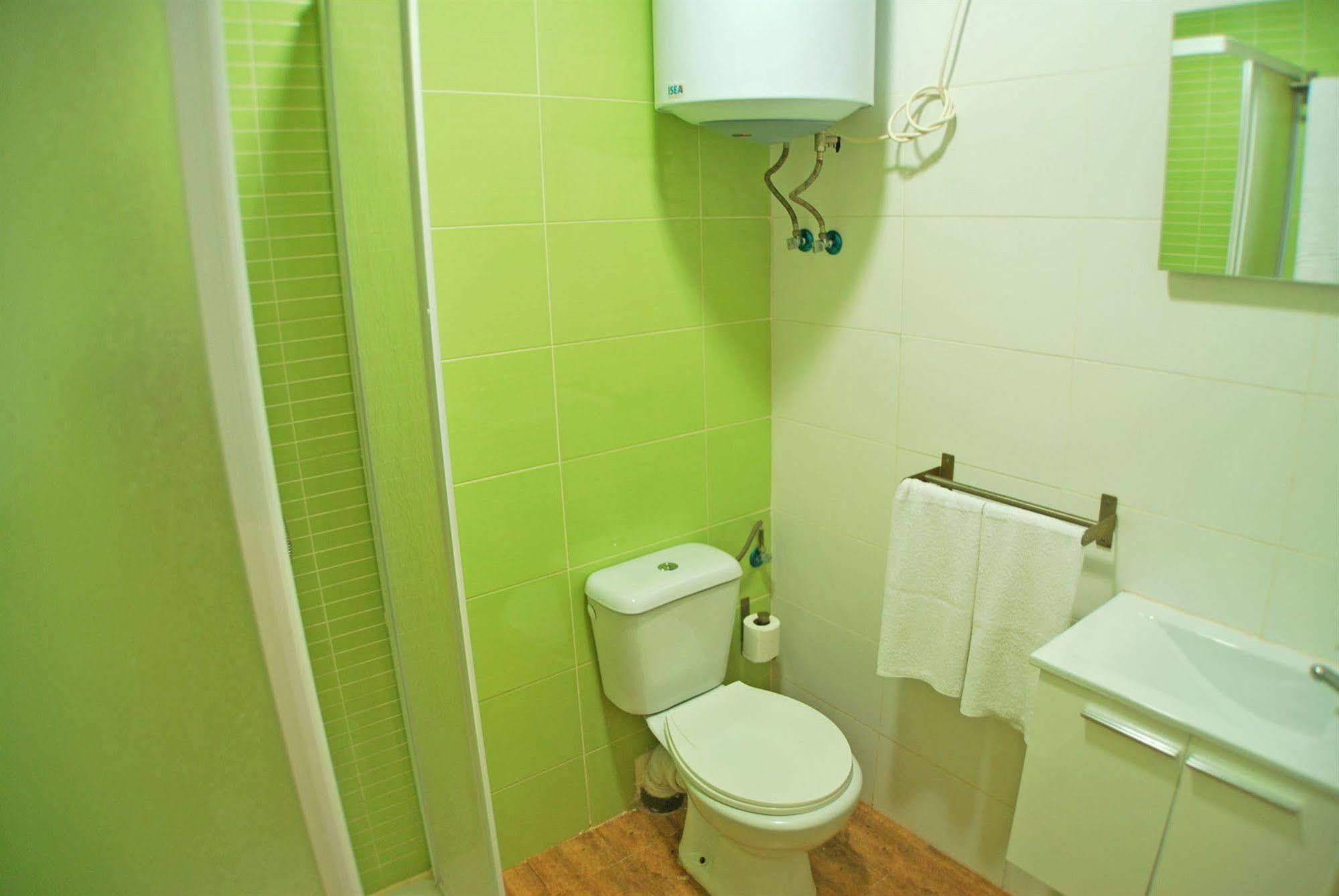 Apartamentos Aqui Me Quedo Madrid Buitenkant foto